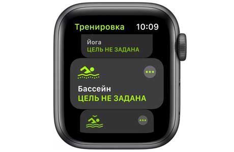 Apple Watch SE: Apple Watch SE 40 мм, черный спортивный ремешок (серый-космос)